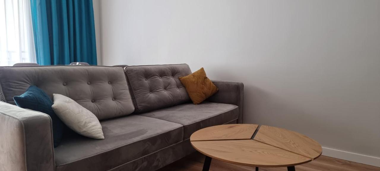 Apartament Z Klasa Appartamento Gliwice Esterno foto